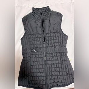 Black children guess vest